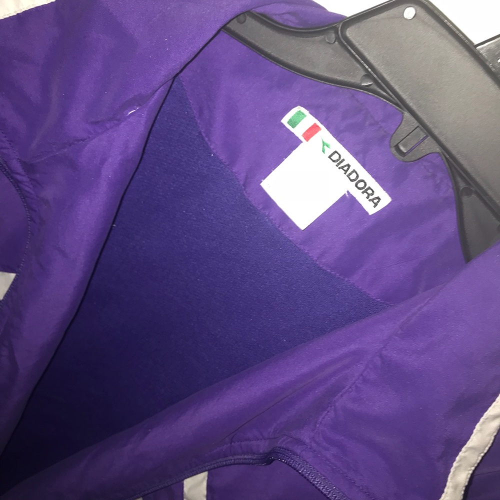 Wind Breaker - Picture 2 of 3
